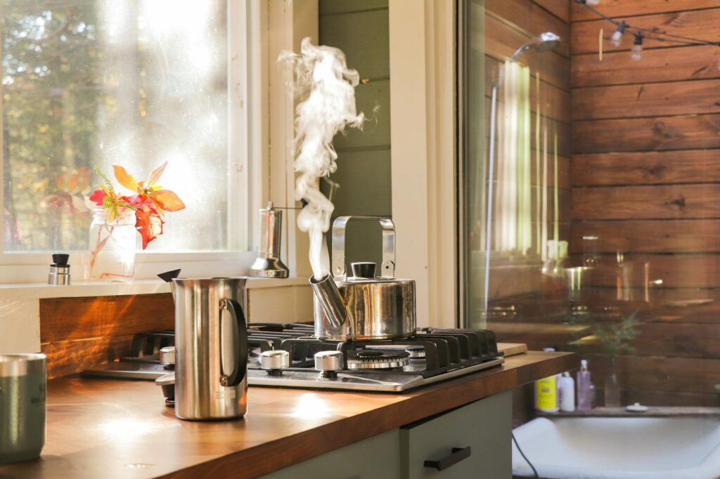 Best Stovetop Kettles UK 2026: Le Creuset, Judge & More Compared