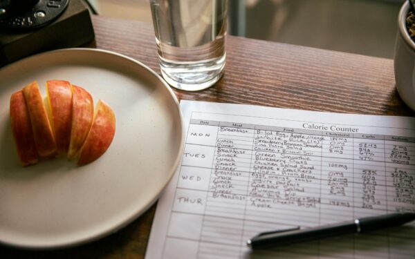 Reducing the Weekly Food Bill Without Making Mealtimes Worse