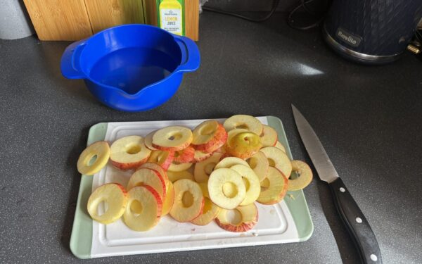 Best Food Dehydrators UK 2026: Compared for Even Drying and Ease of Use