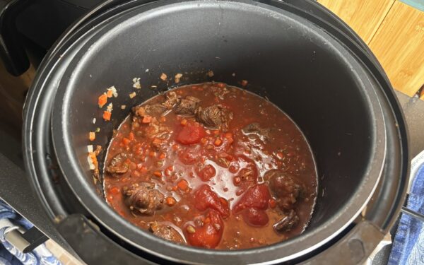 Best Slow Cookers UK (2026): Our Honest Picks for Every Kitchen